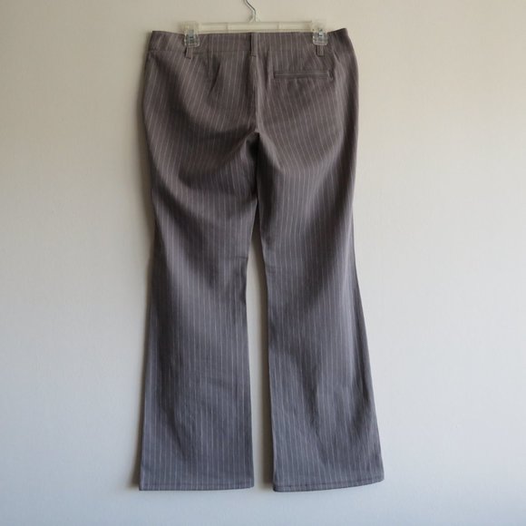 New Women’s Express Chino Lt Grey Striped Casual Jeans Bootcut Leg Pants Size 6 - Picture 4 of 11